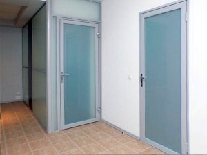 Двери алюминиевые портфолио прозрачные